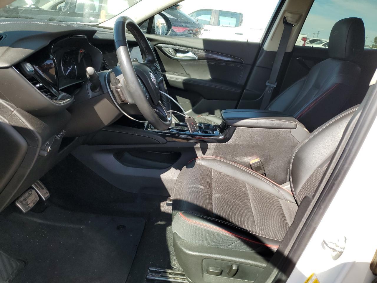 2022 Buick Envision Essence - Фото 7