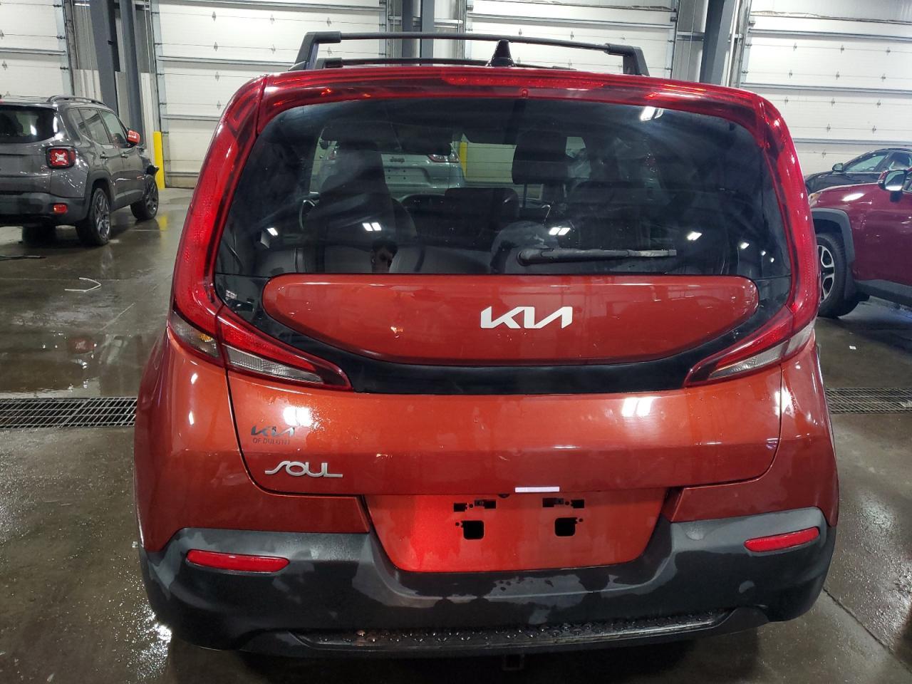 2022 Kia Soul Lx - Image 6