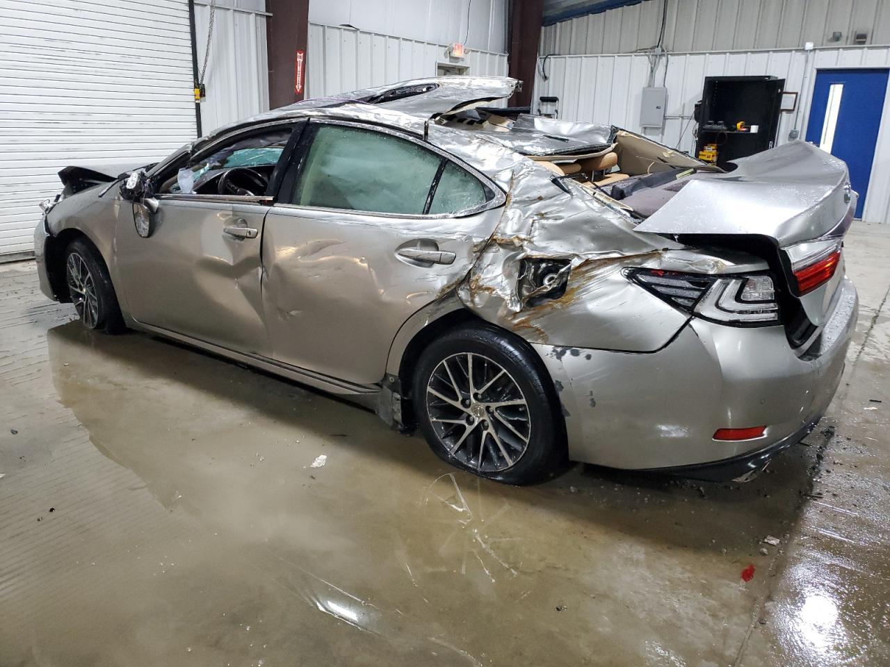 2016 Lexus Es 350 Base - Фото 2