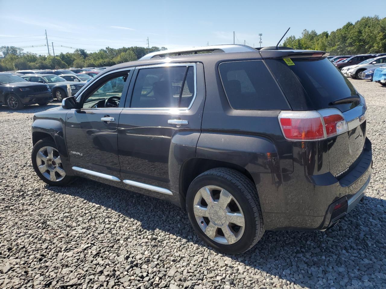 2015 GMC Terrain Denali - Image 2