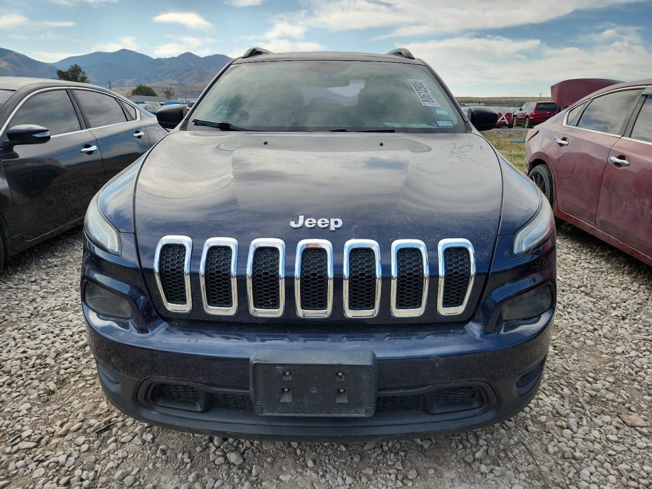 2016 Jeep Cherokee Sport - Фото 5