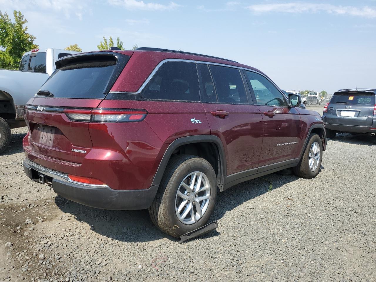 2024 Jeep Grand Cherokee Laredo - Фото 3