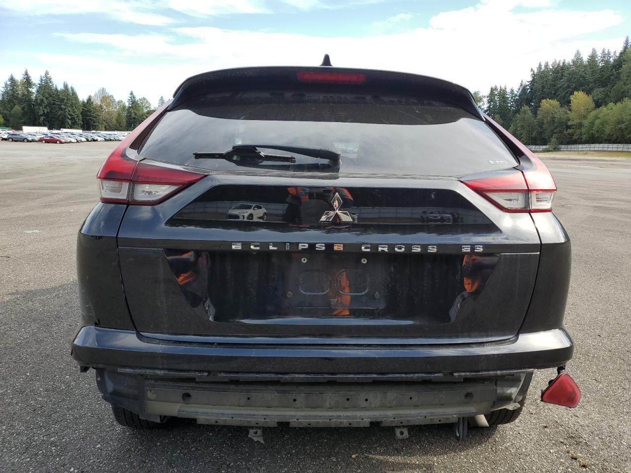 2023 Mitsubishi Eclipse Cross Es - Image 6