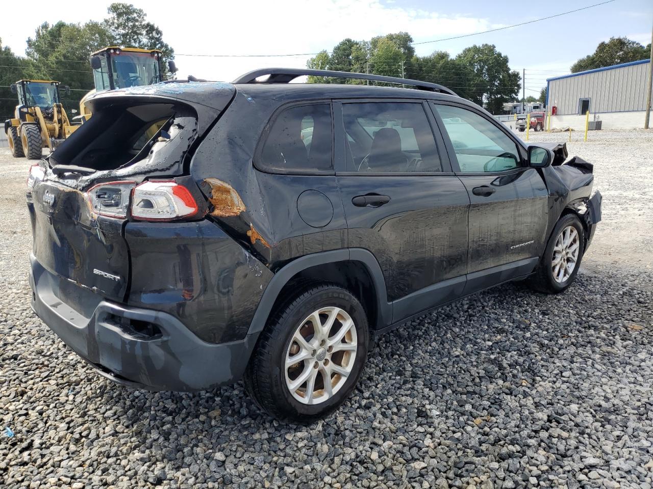 2016 Jeep Cherokee Sport - Image 3