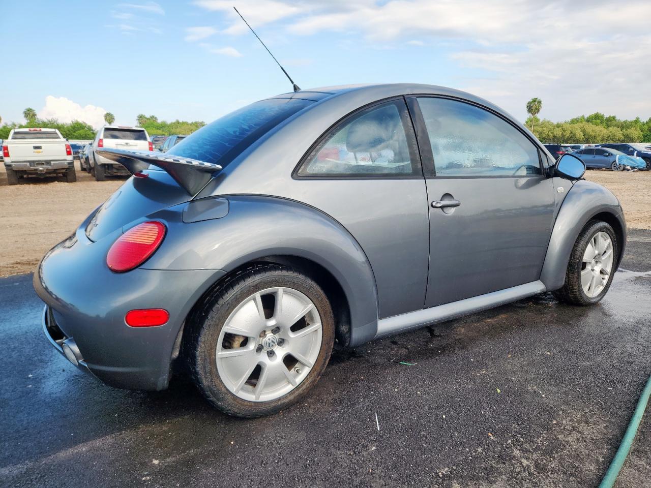 2003 Volkswagen New Beetle Turbo S - Фото 3