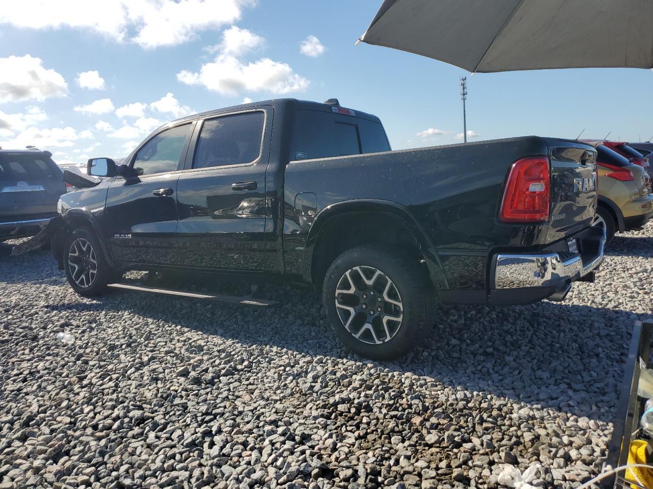 2025 Ram 1500 Laramie - Фото 2