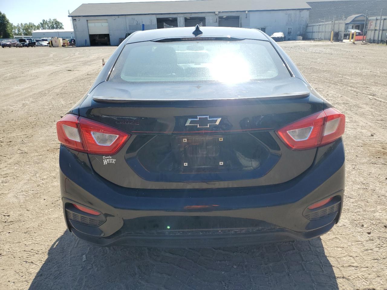 2018 Chevrolet Cruze Lt - Image 6