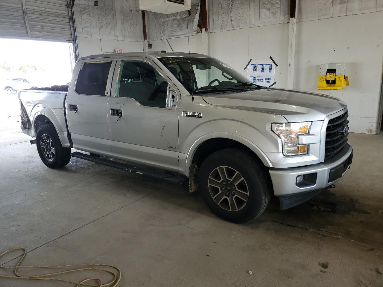 2017 Ford F150 Supercrew - Фото 4