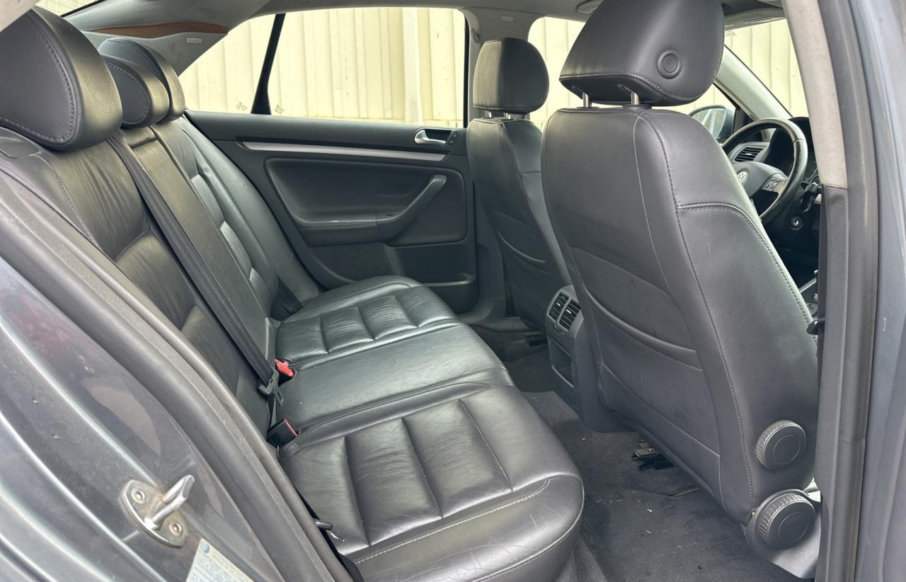 2006 Volkswagen Jetta Tdi Premium Package - Image 6