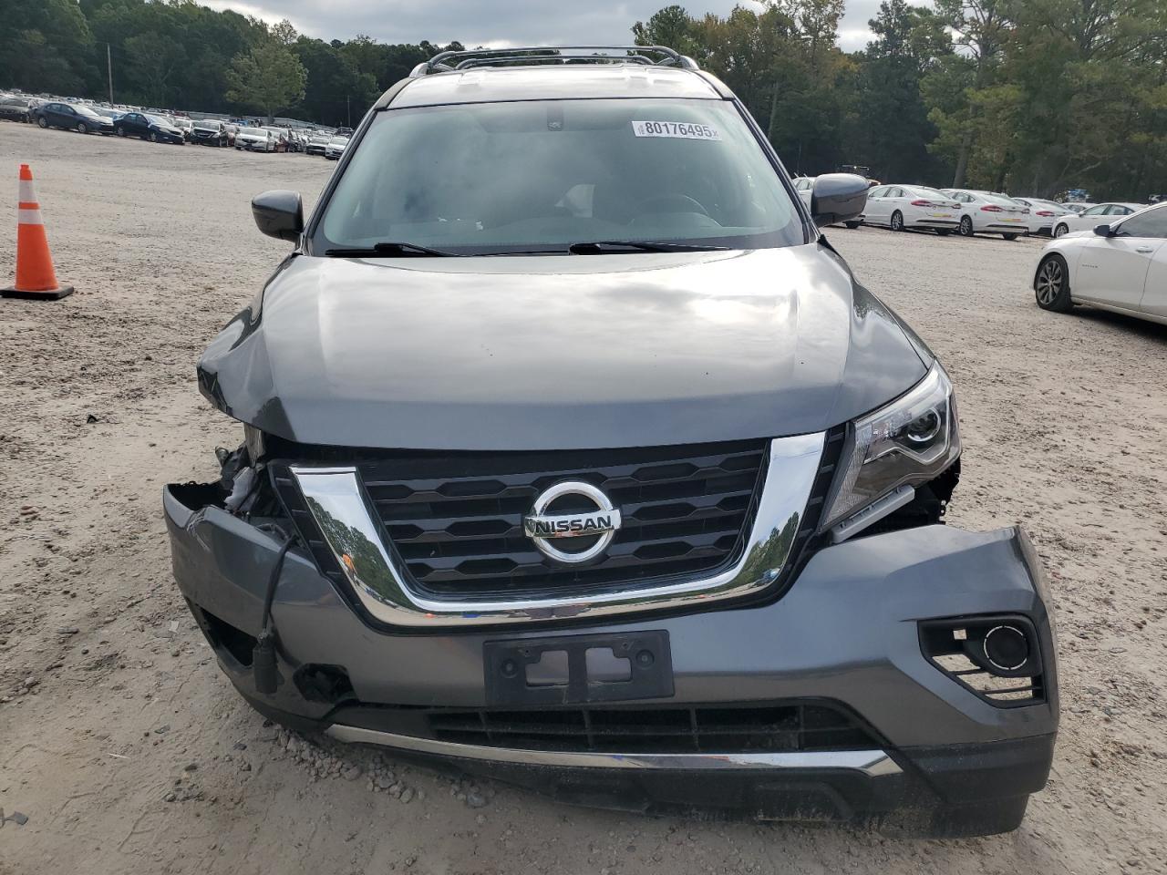 2020 Nissan Pathfinder S - Image 5