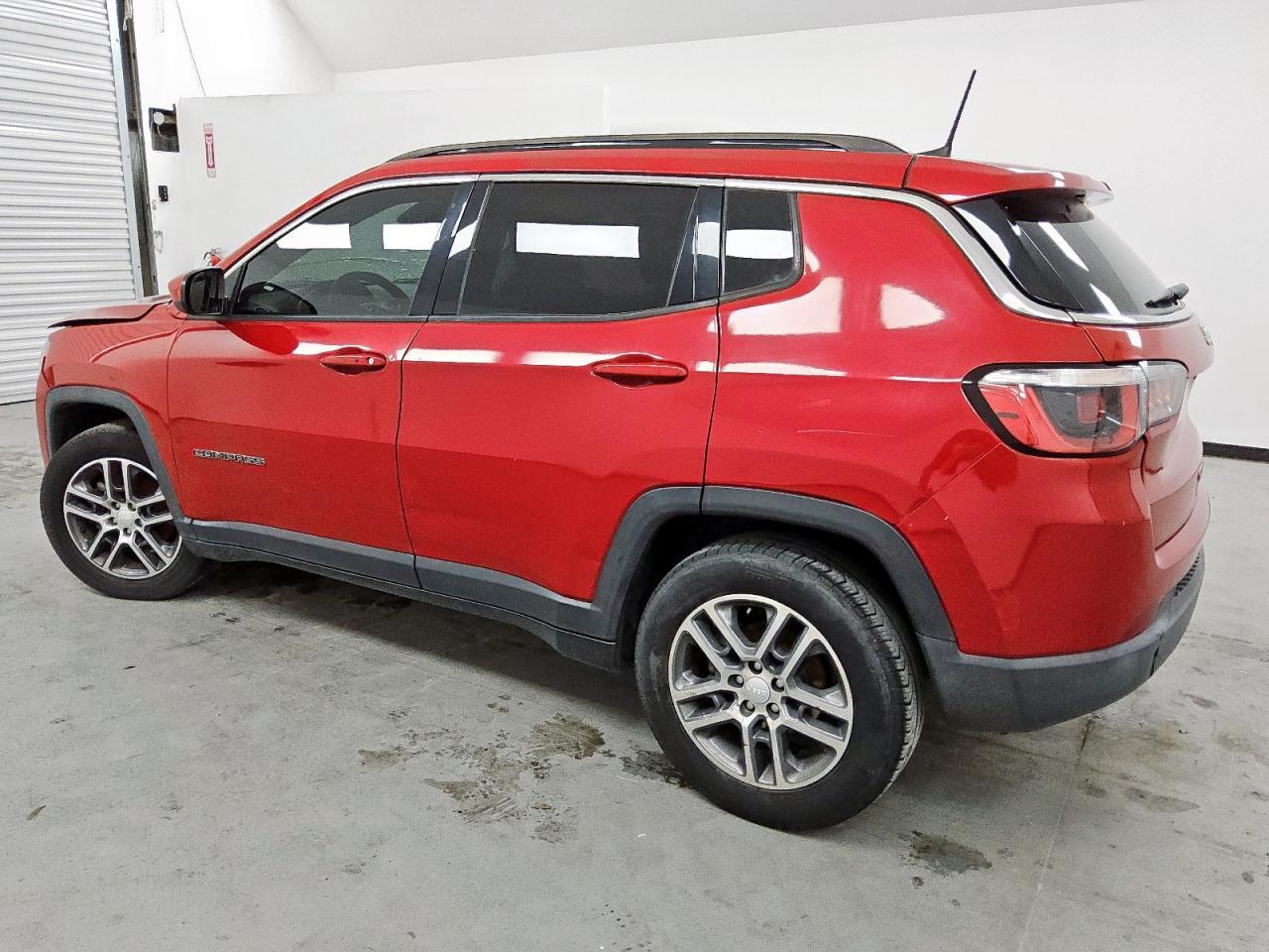 2018 Jeep Compass Latitude - Фото 2