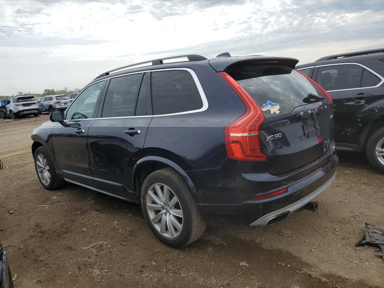 2016 Volvo Xc90 T6 - Image 2