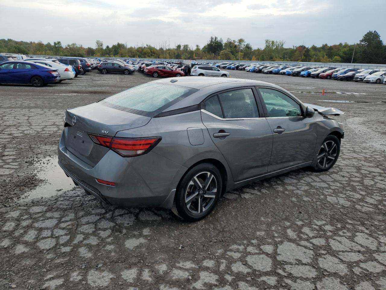 2024 Nissan Sentra Sv - Image 3
