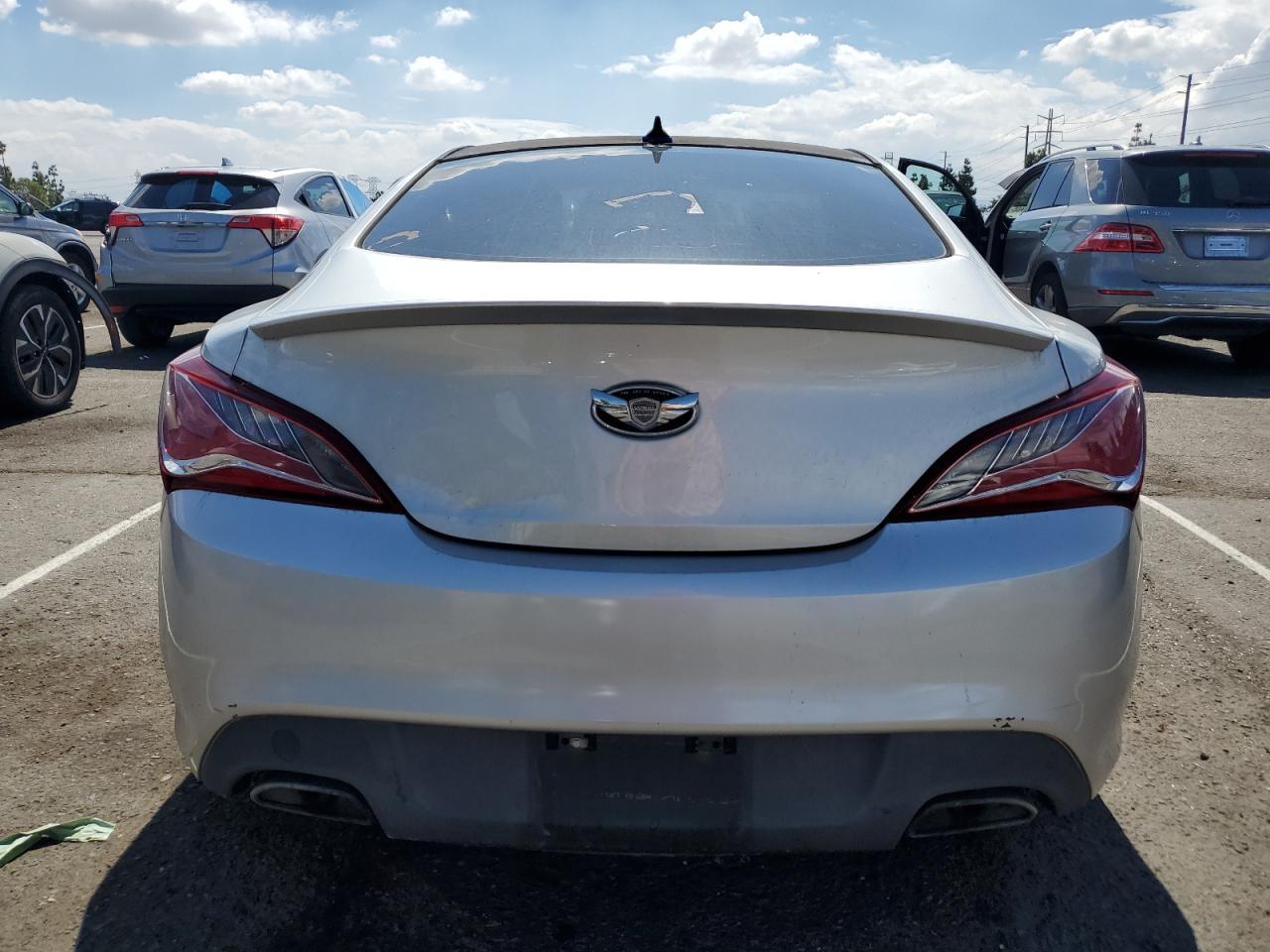 2013 Hyundai Genesis Coupe 2.0T - Фото 6