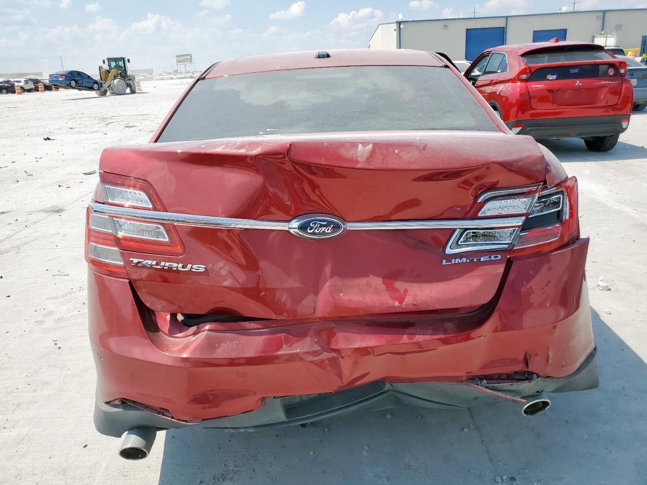 2015 Ford Taurus Limited - Фото 6