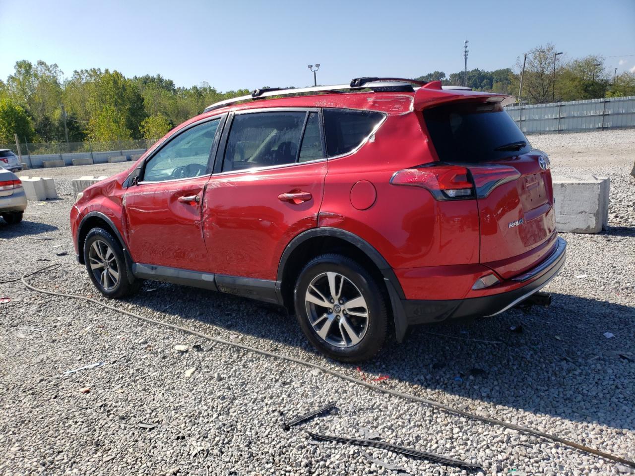 2017 Toyota Rav4 Xle - Фото 2
