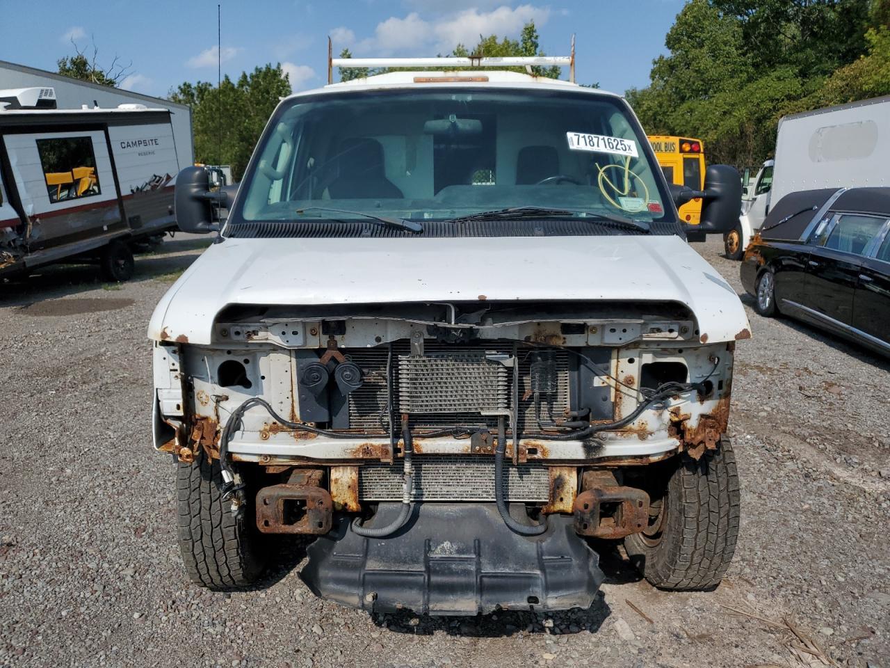 2011 Ford Econoline E350 Super Duty Cutaway Van - Фото 5