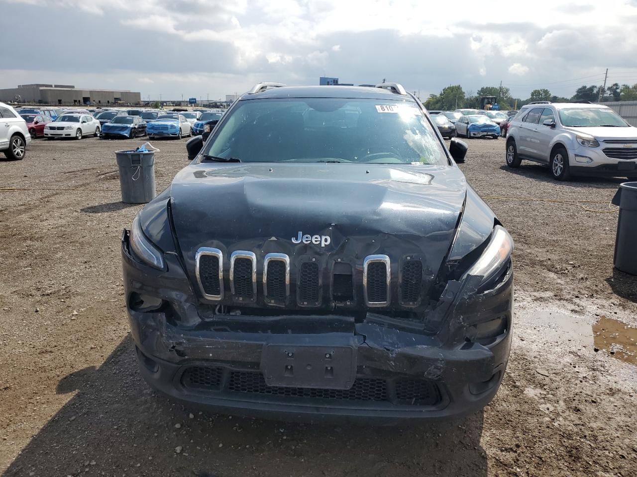 2014 Jeep Cherokee Latitude - Image 5