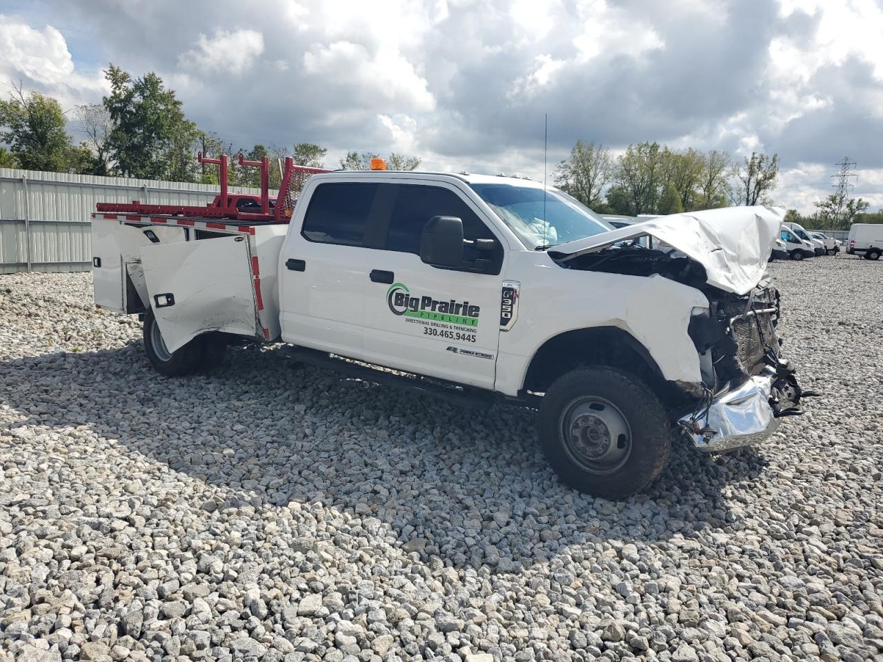 2021 Ford F350 Super Duty - Image 4