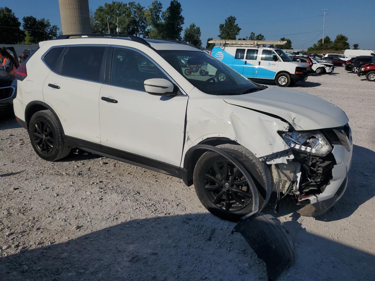 2017 Nissan Rogue Sv - Фото 4