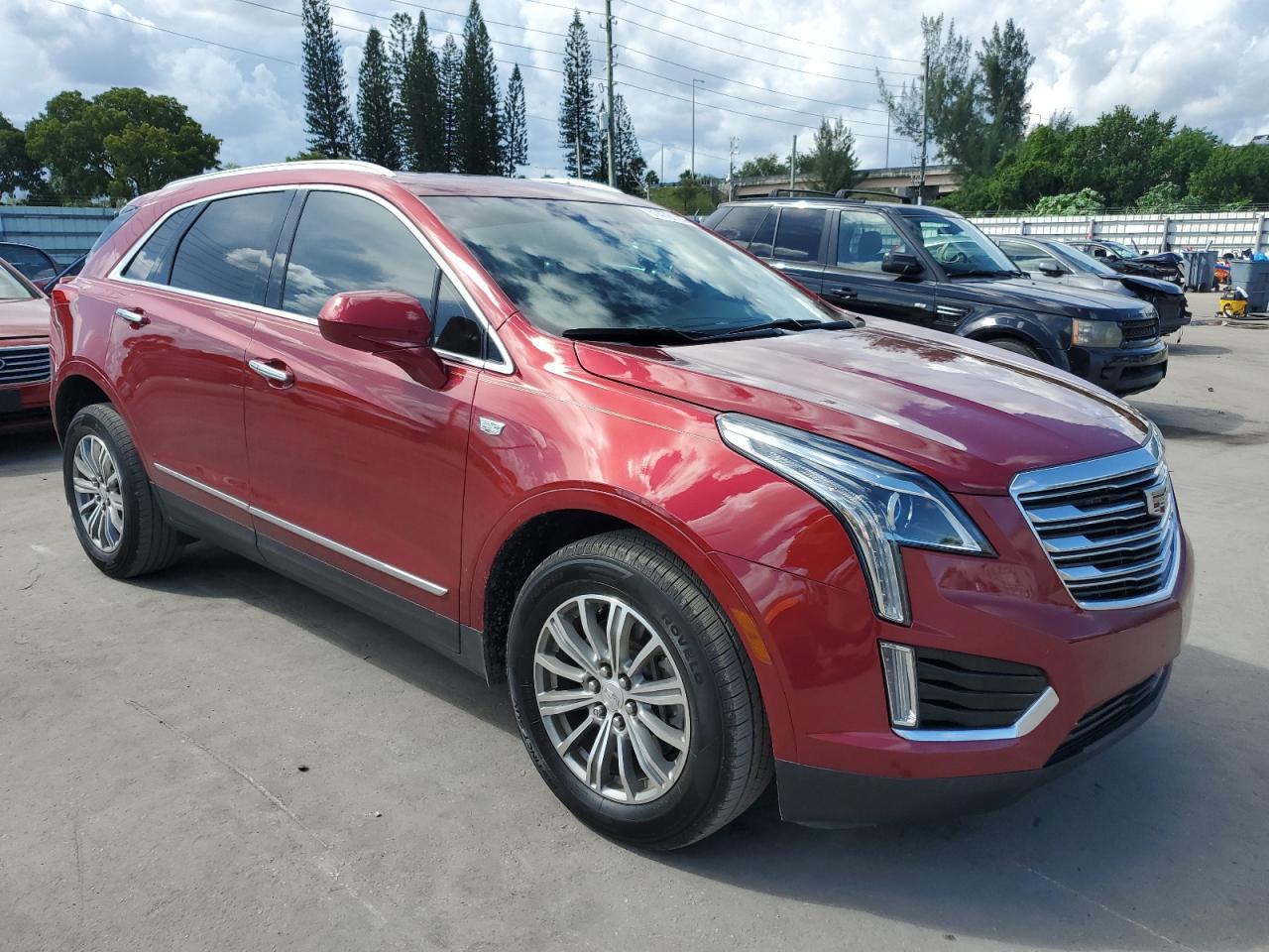 2019 Cadillac Xt5 Luxury - Image 4
