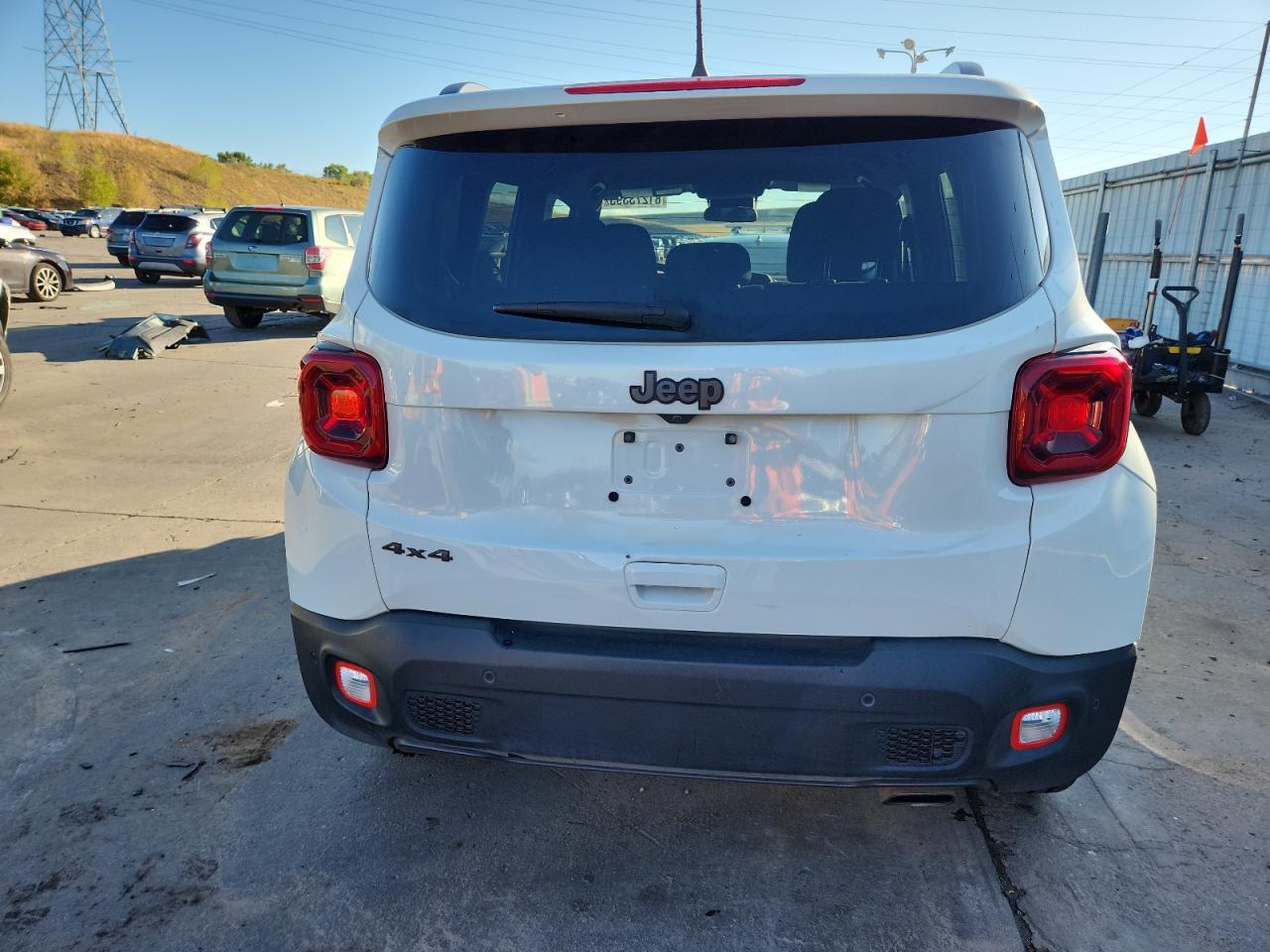 2021 Jeep Renegade Latitude - Фото 6