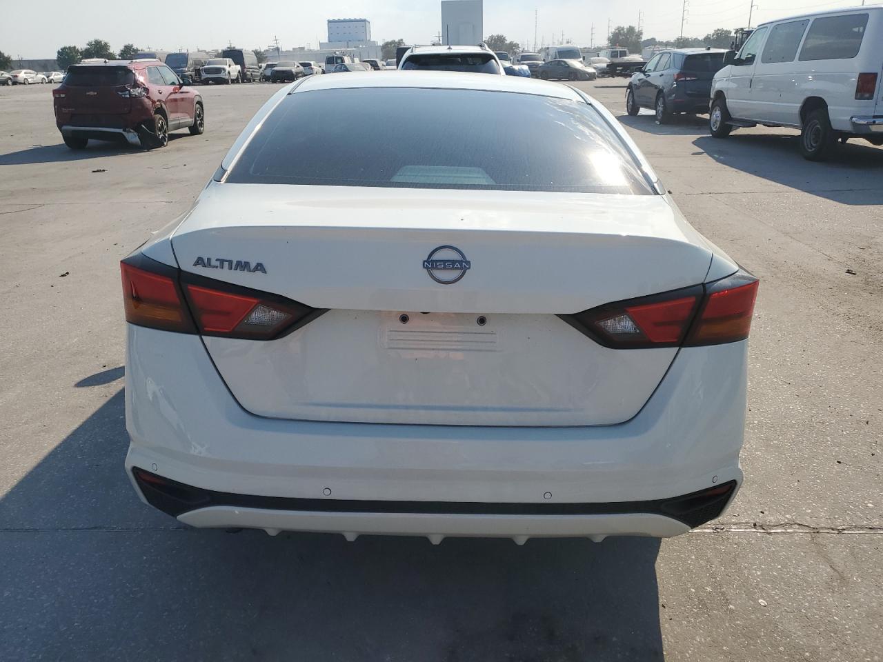 2023 Nissan Altima S - Фото 6