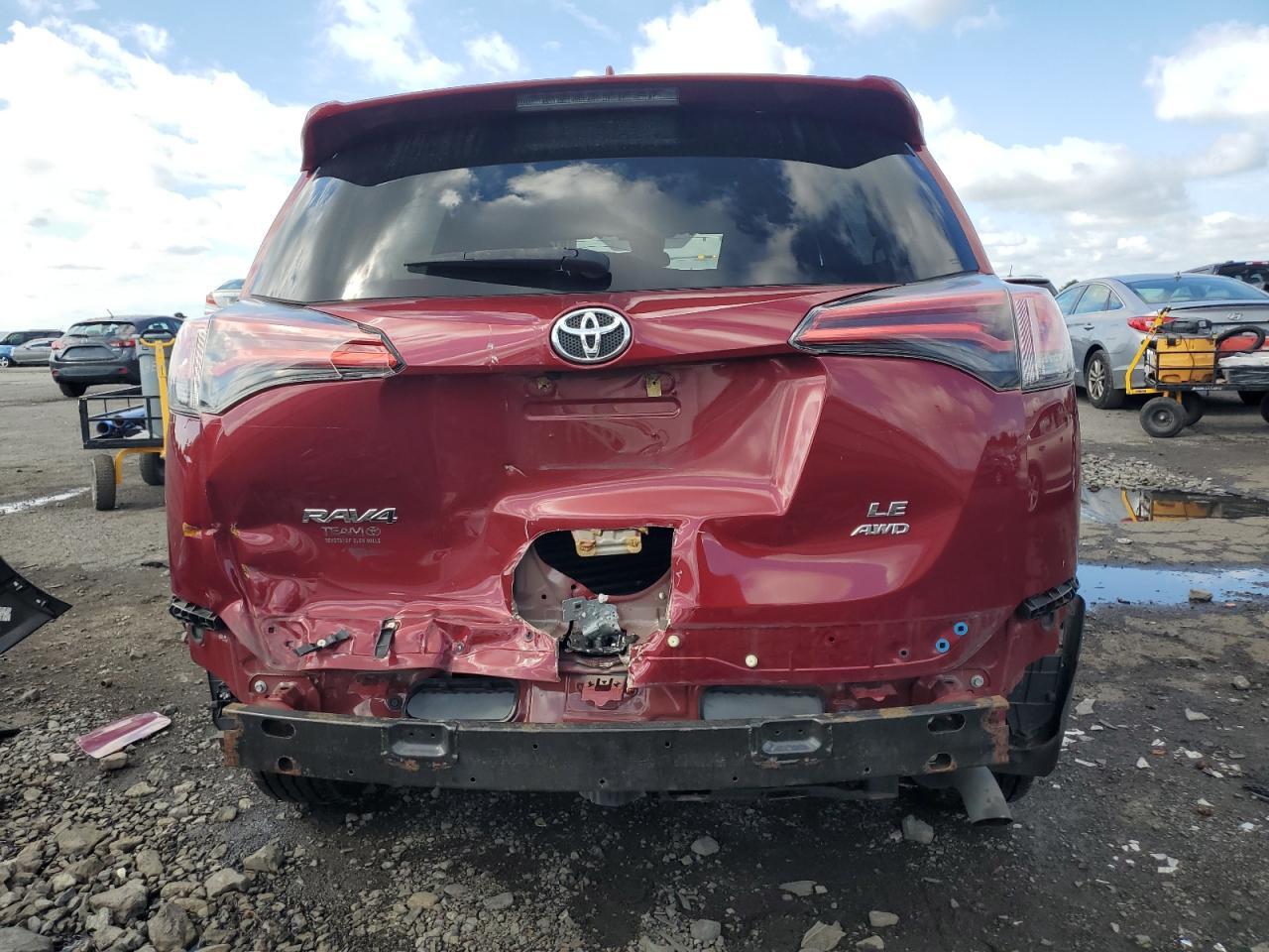 2018 Toyota Rav4 Le - Фото 6