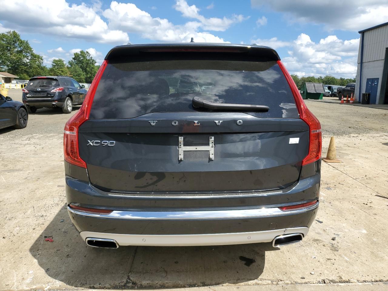 2021 Volvo Xc90 T8 Recharge Inscription - Image 6