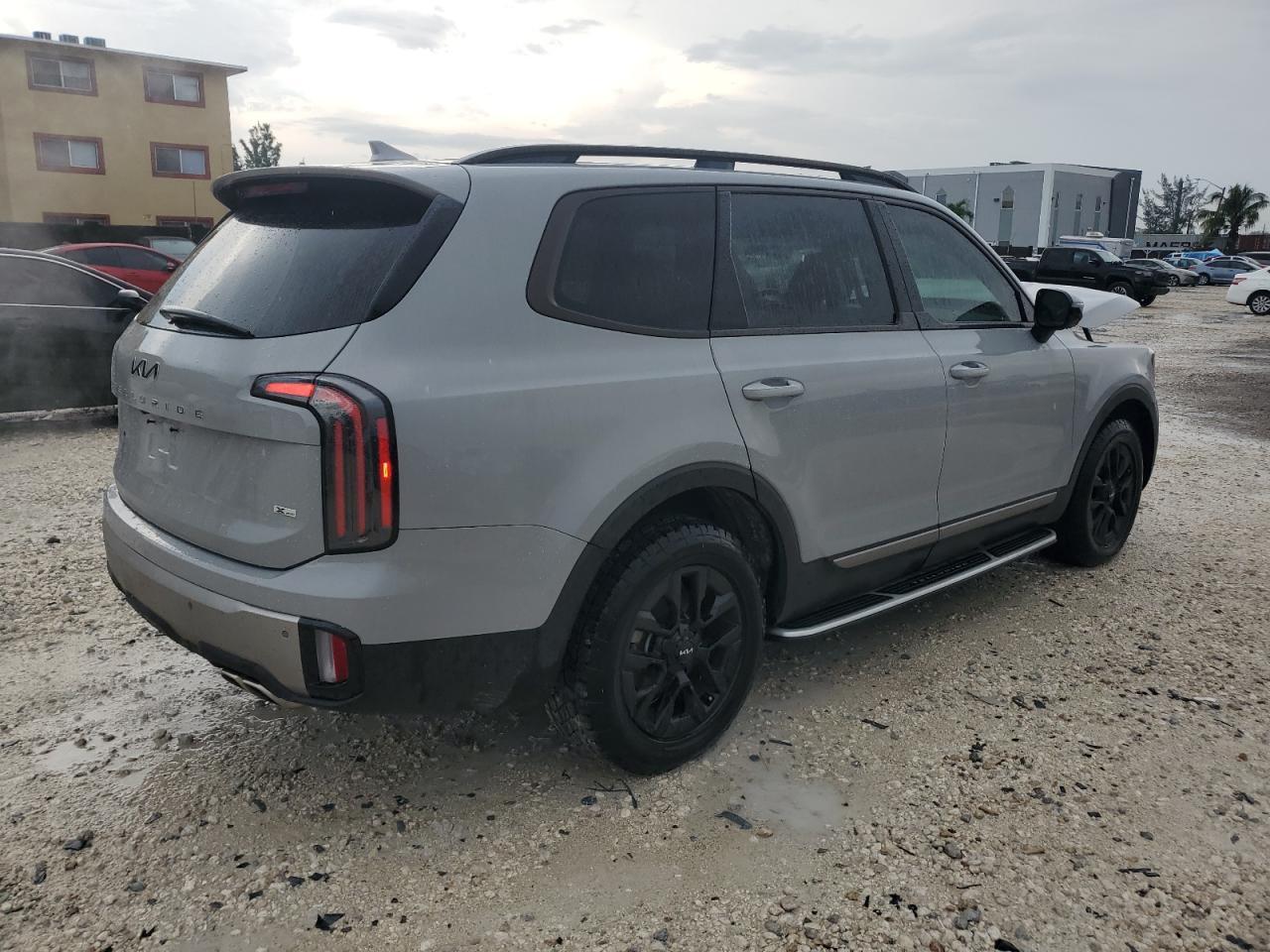 2023 Kia Telluride Sx - Фото 3