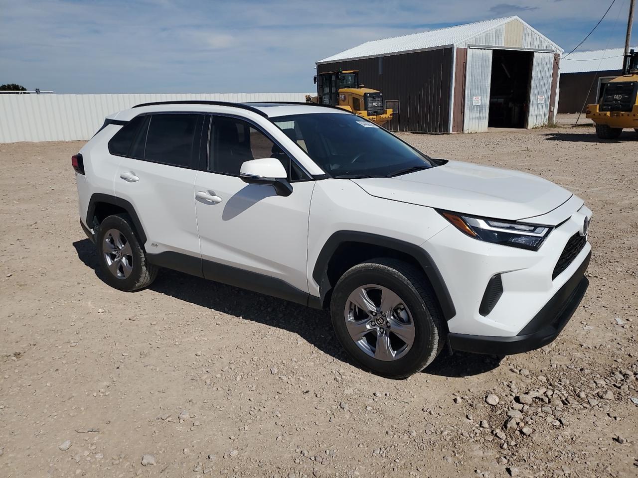 2024 Toyota Rav4 Xle - Фото 4