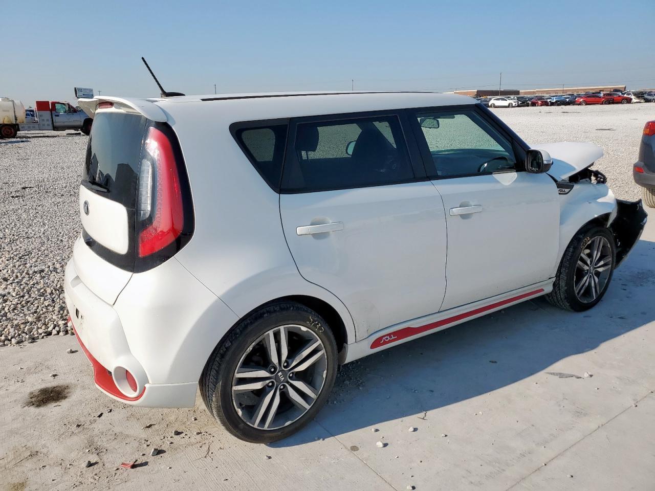 2014 Kia Soul + - Фото 3
