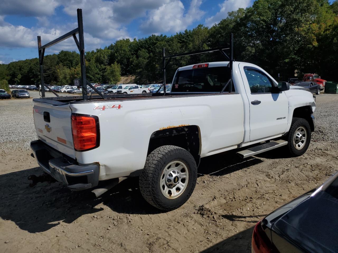 2017 Chevrolet Silverado K2500 Heavy Duty - Фото 3