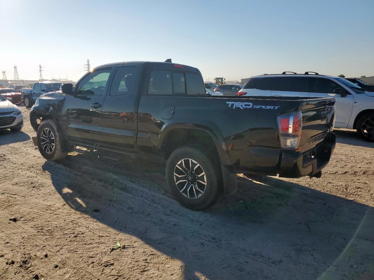 2023 Toyota Tacoma Access Cab - Фото 2