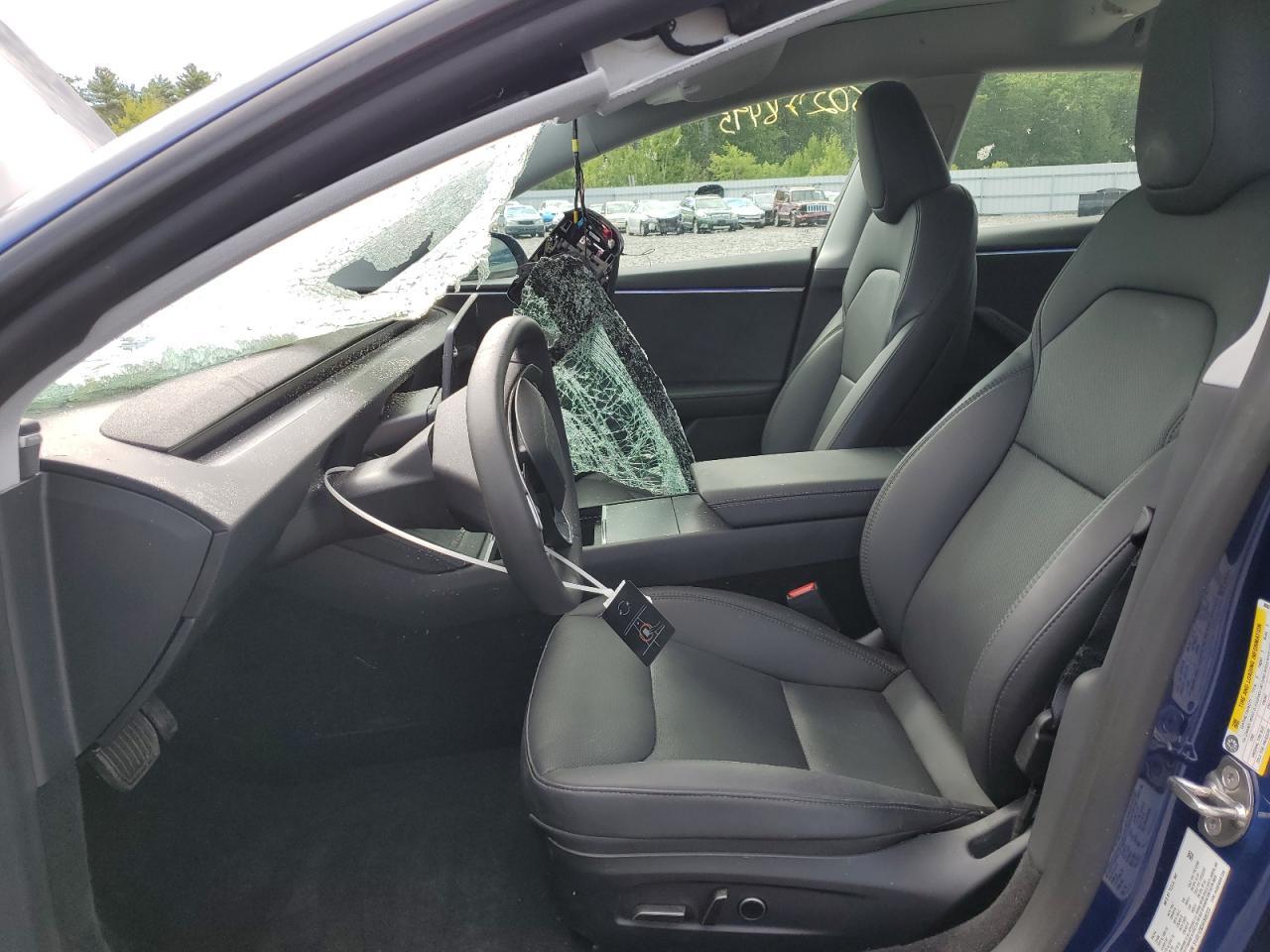 2024 Tesla Model 3 - Фото 7