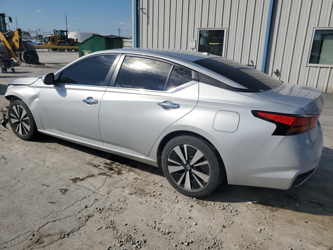 2022 Nissan Altima Sv - Фото 2