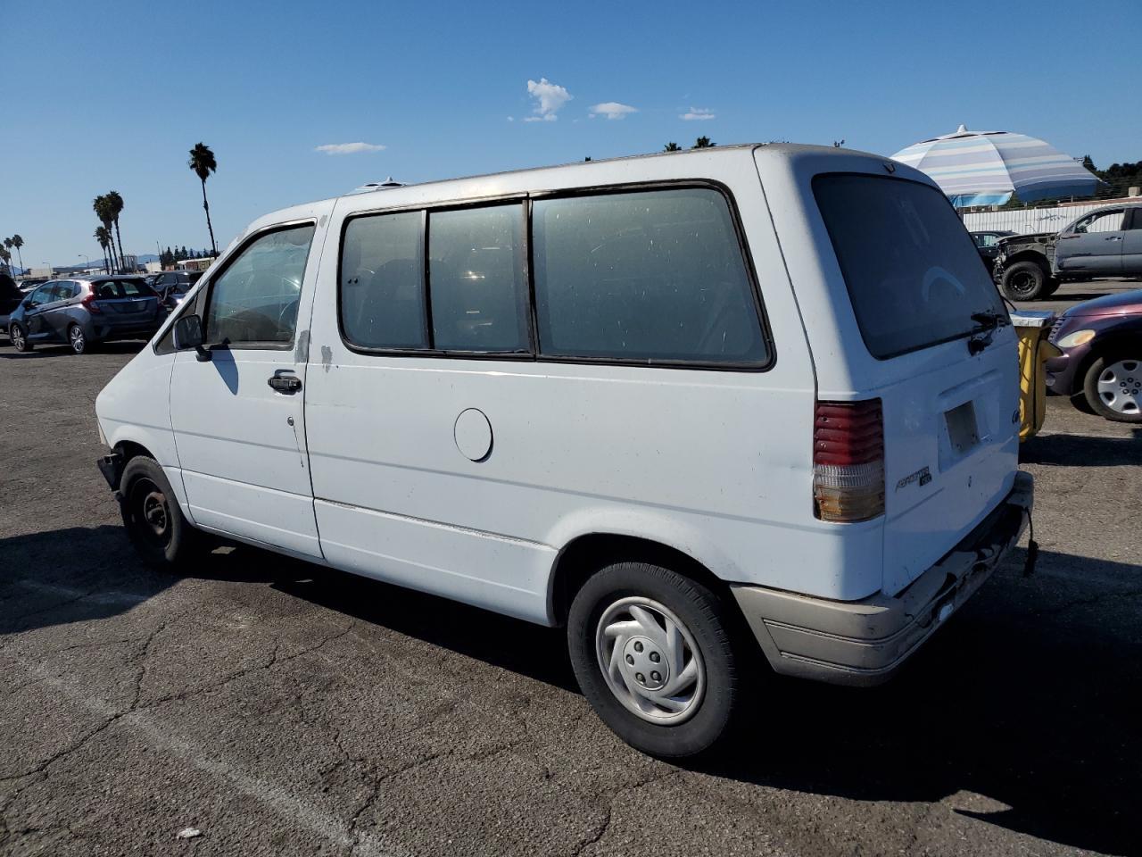 1993 Ford Aerostar - Image 2