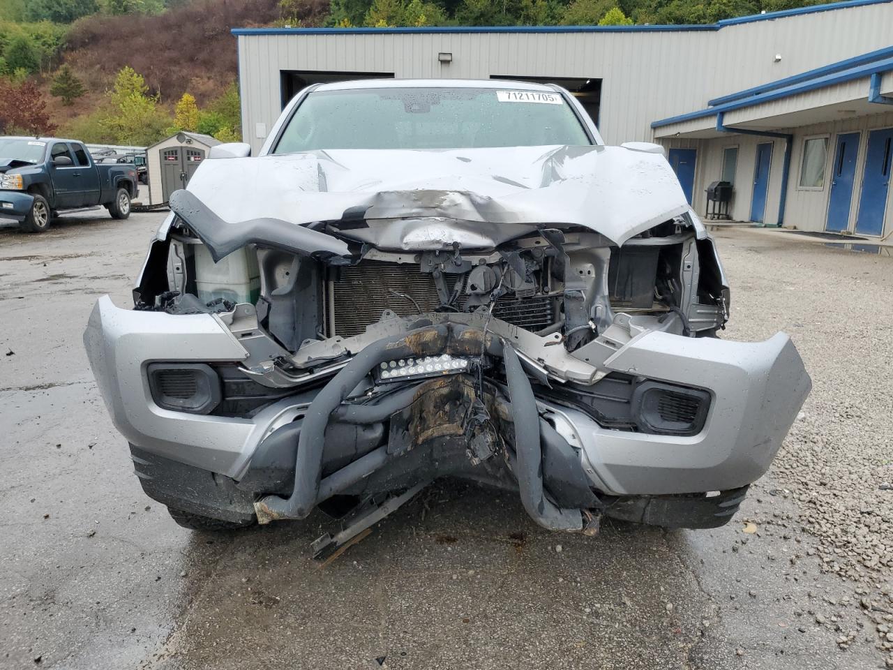 2019 Toyota Tacoma Double Cab - Фото 5