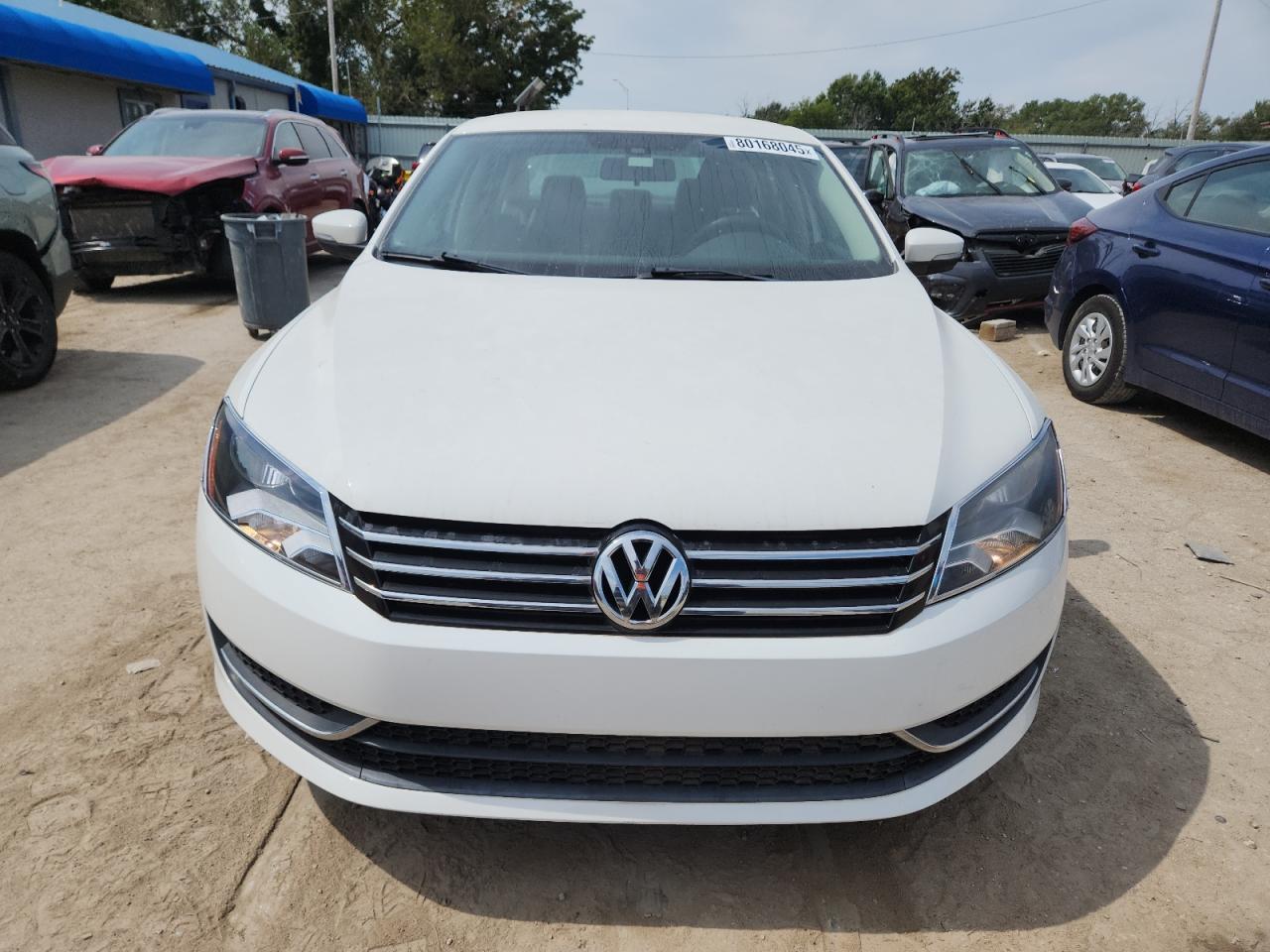 2013 Volkswagen Passat S - Фото 5