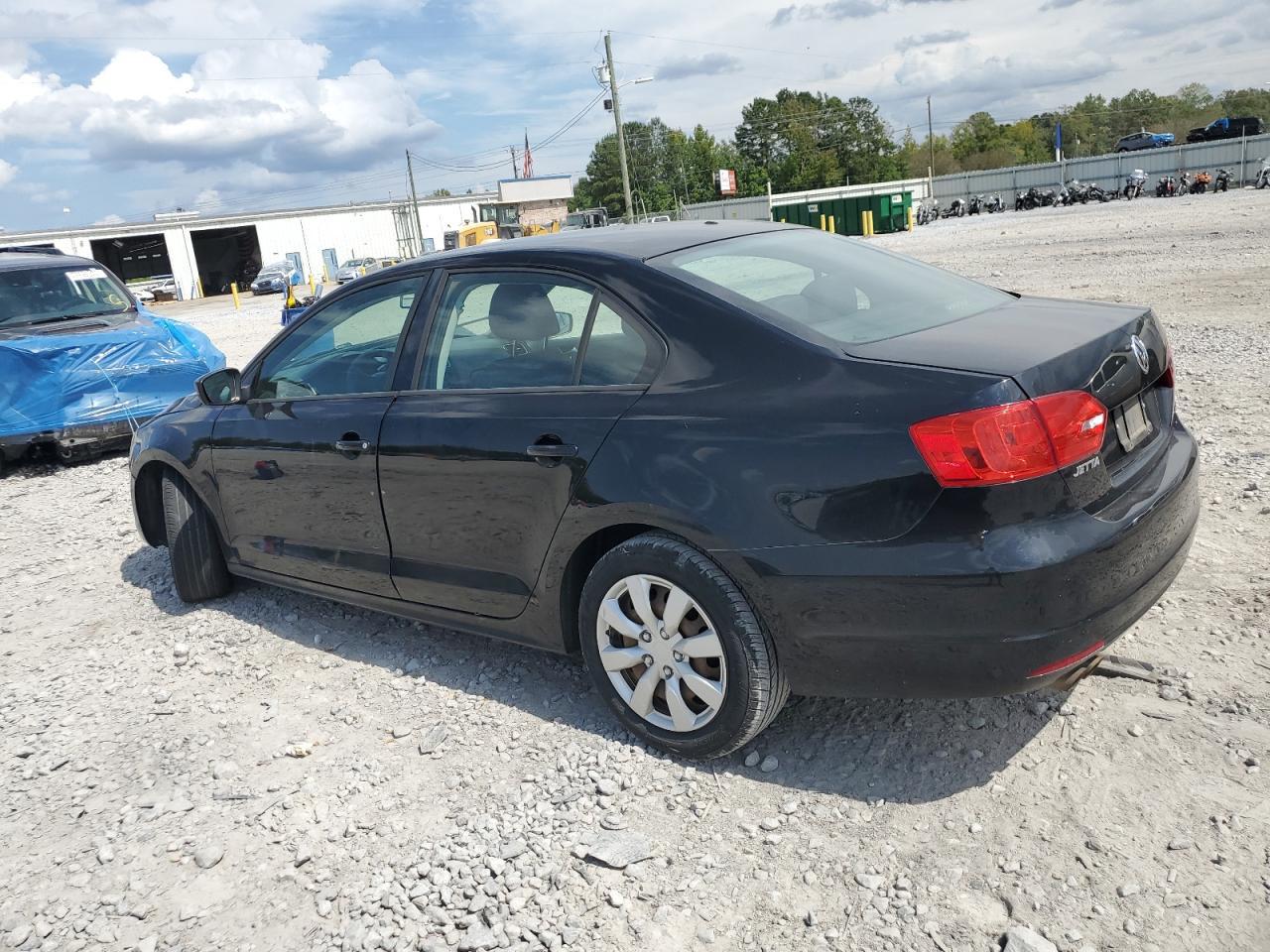 2012 Volkswagen Jetta Base - Image 2