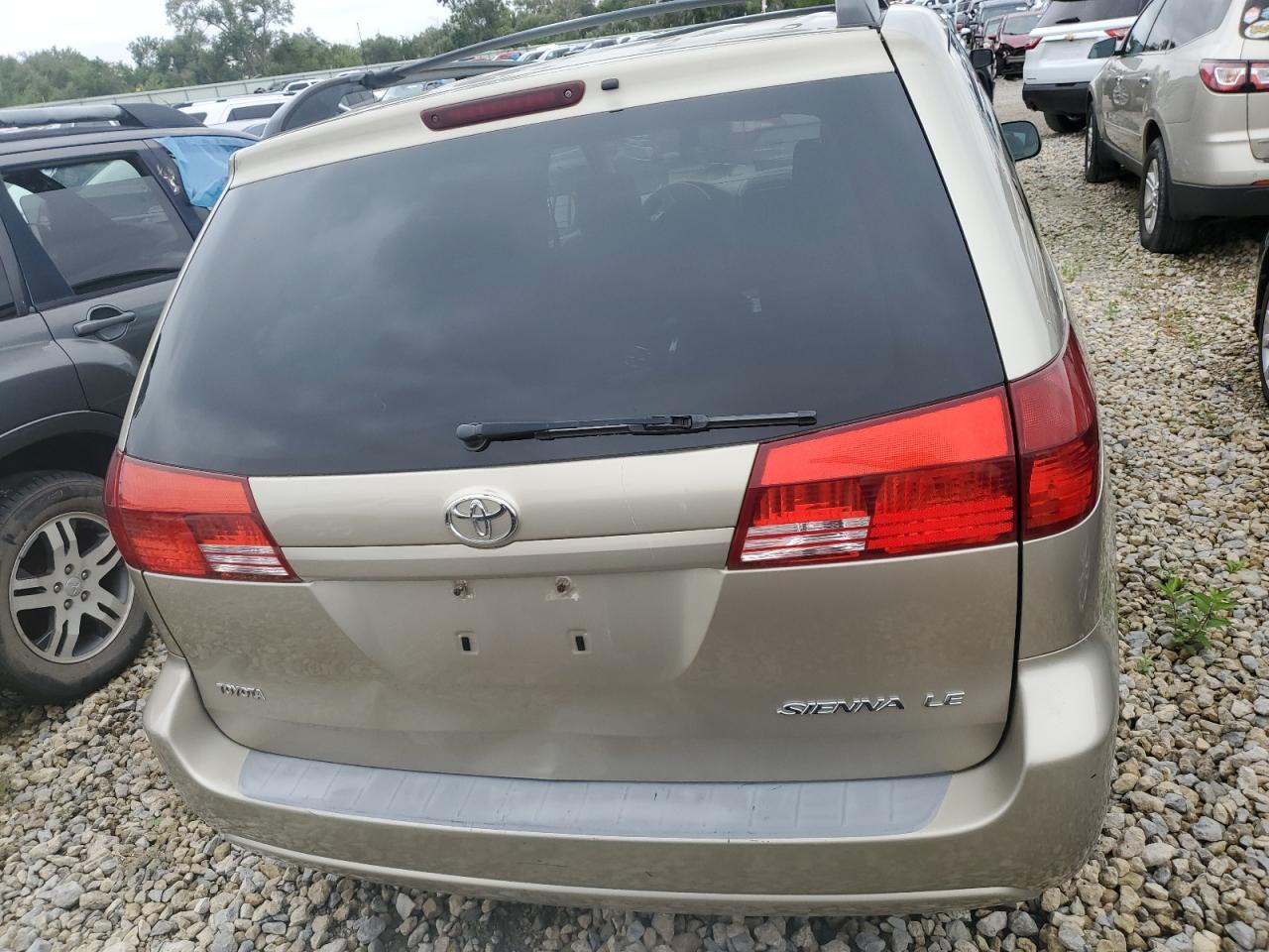 2005 Toyota Sienna Ce - Фото 6