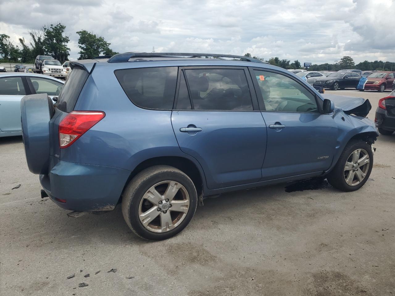 2007 Toyota Rav4 Limited - Image 3
