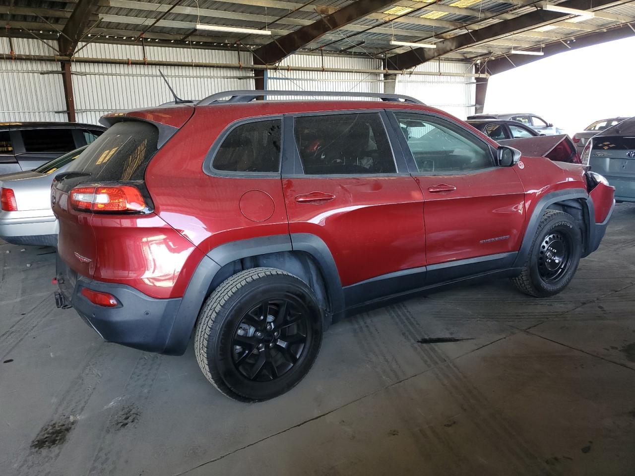 2015 Jeep Cherokee Trailhawk - Фото 3