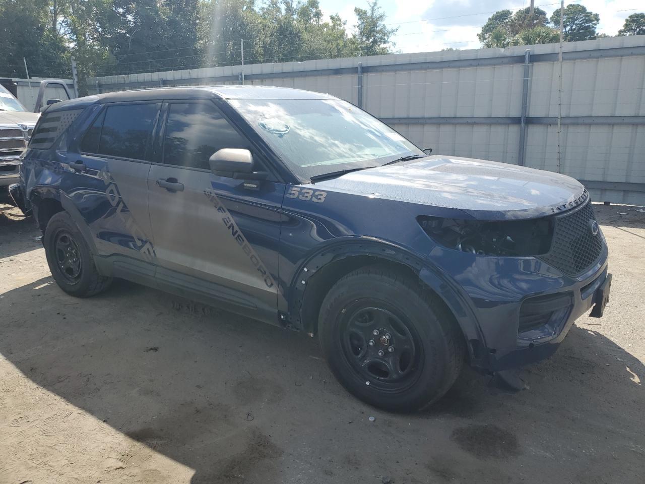 2023 Ford Explorer Police Interceptor - Image 4