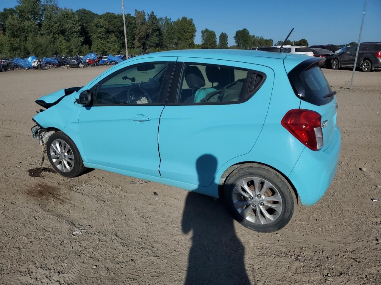 2021 Chevrolet Spark 1Lt - Фото 2