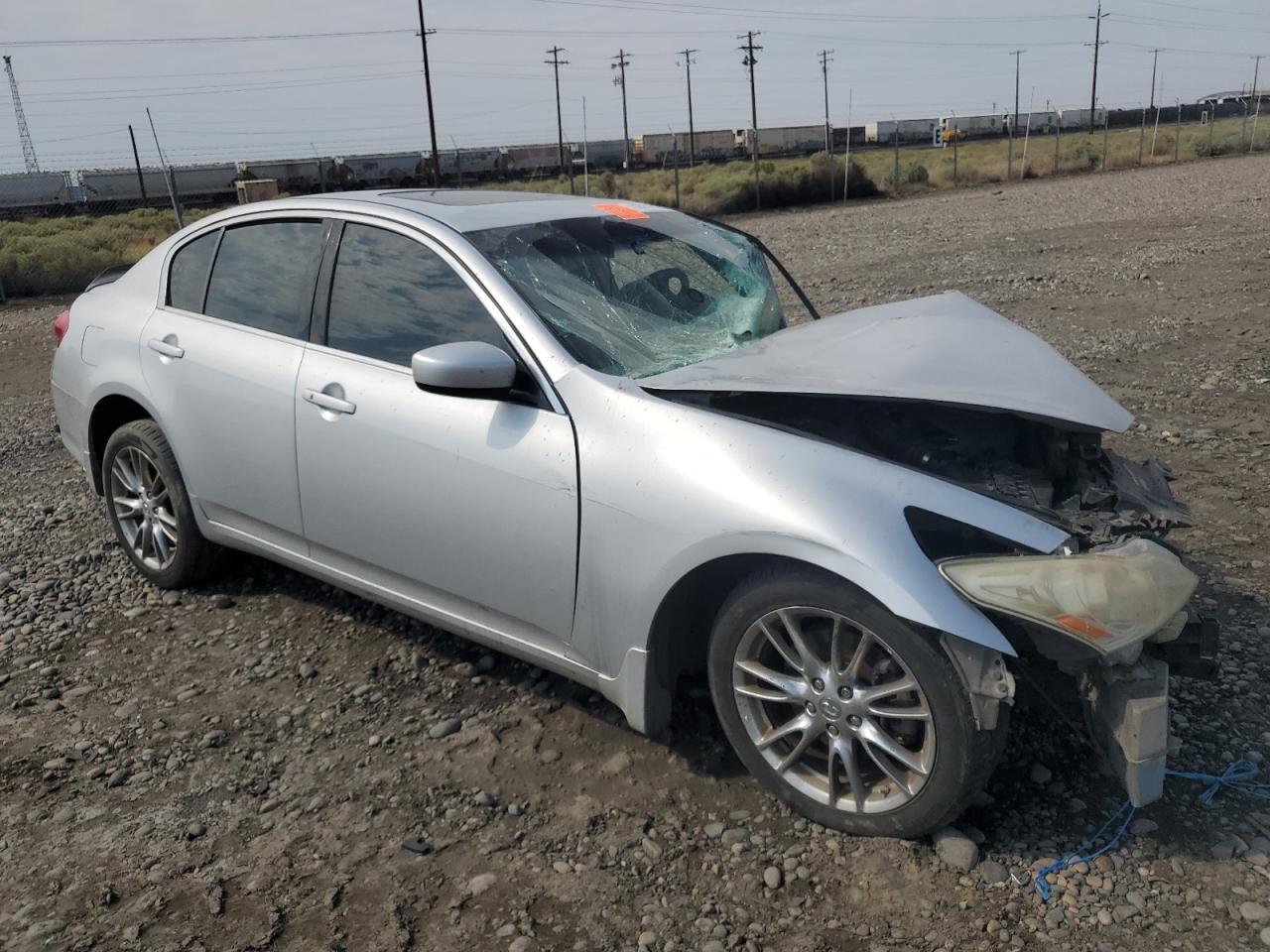 2011 Infiniti G37 - Фото 4