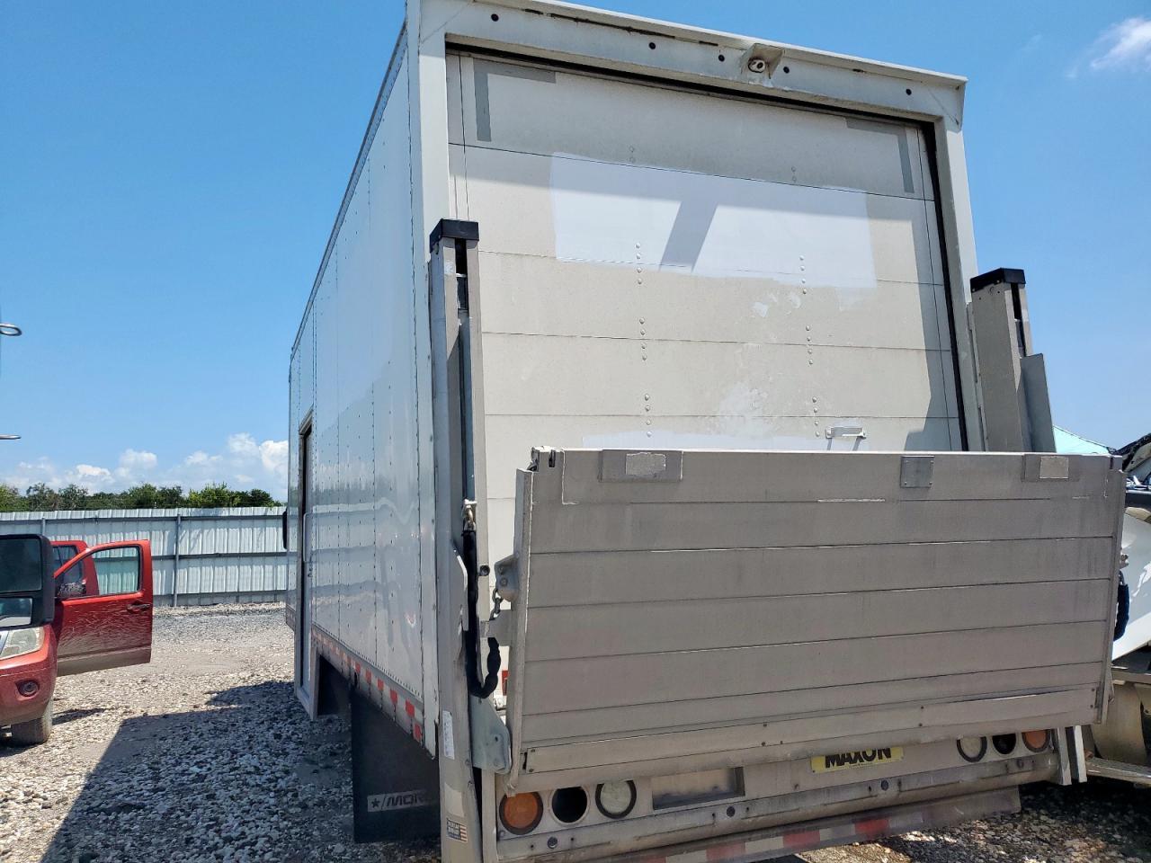 2021 Isuzu Npr Hd - Image 2