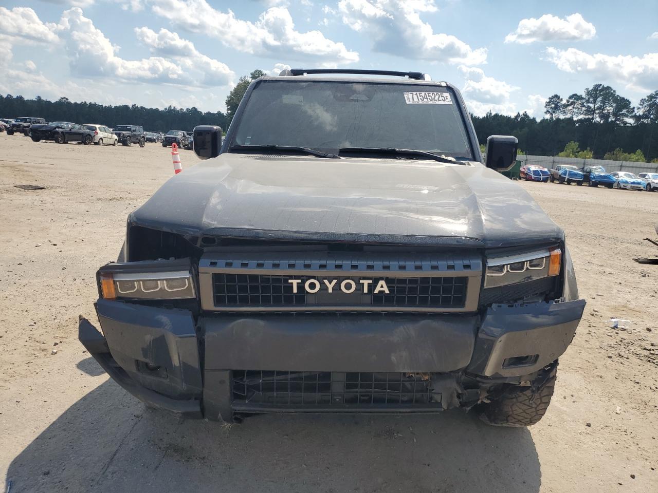 2024 Toyota Land Cruiser Base - Фото 5