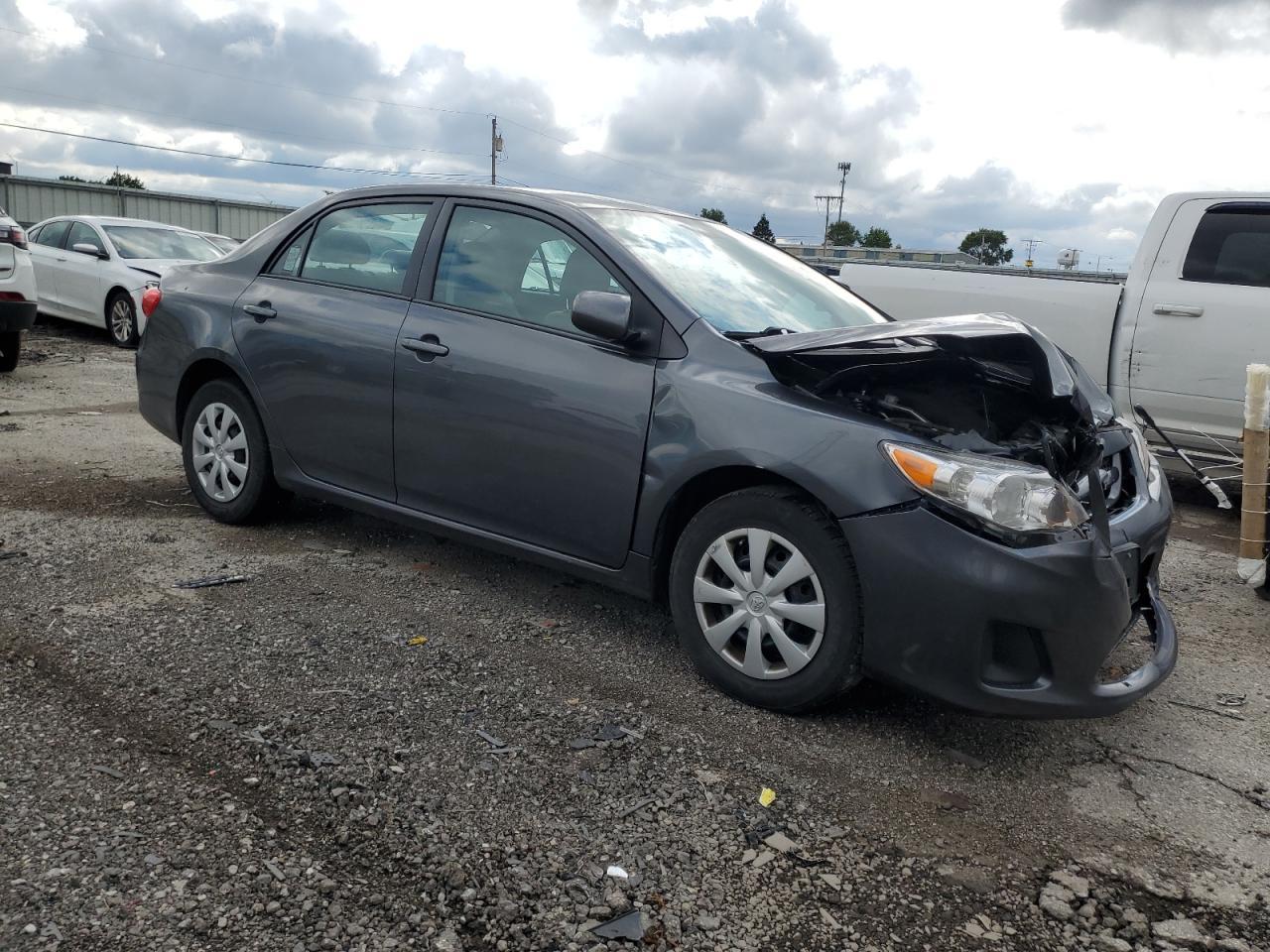 2011 Toyota Corolla Base - Фото 4