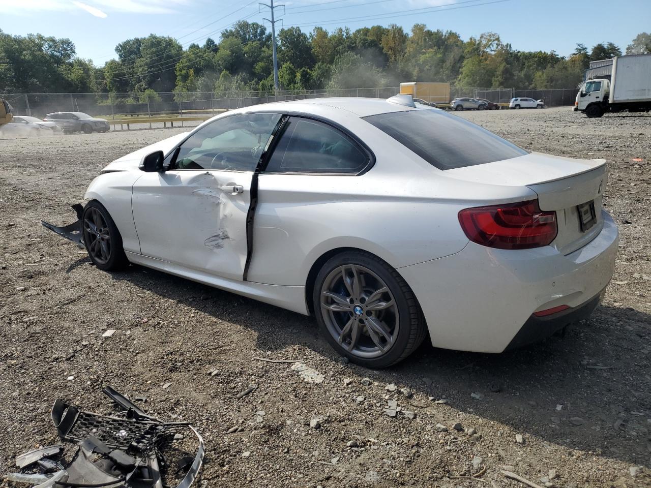 2015 BMW M235I - Фото 2